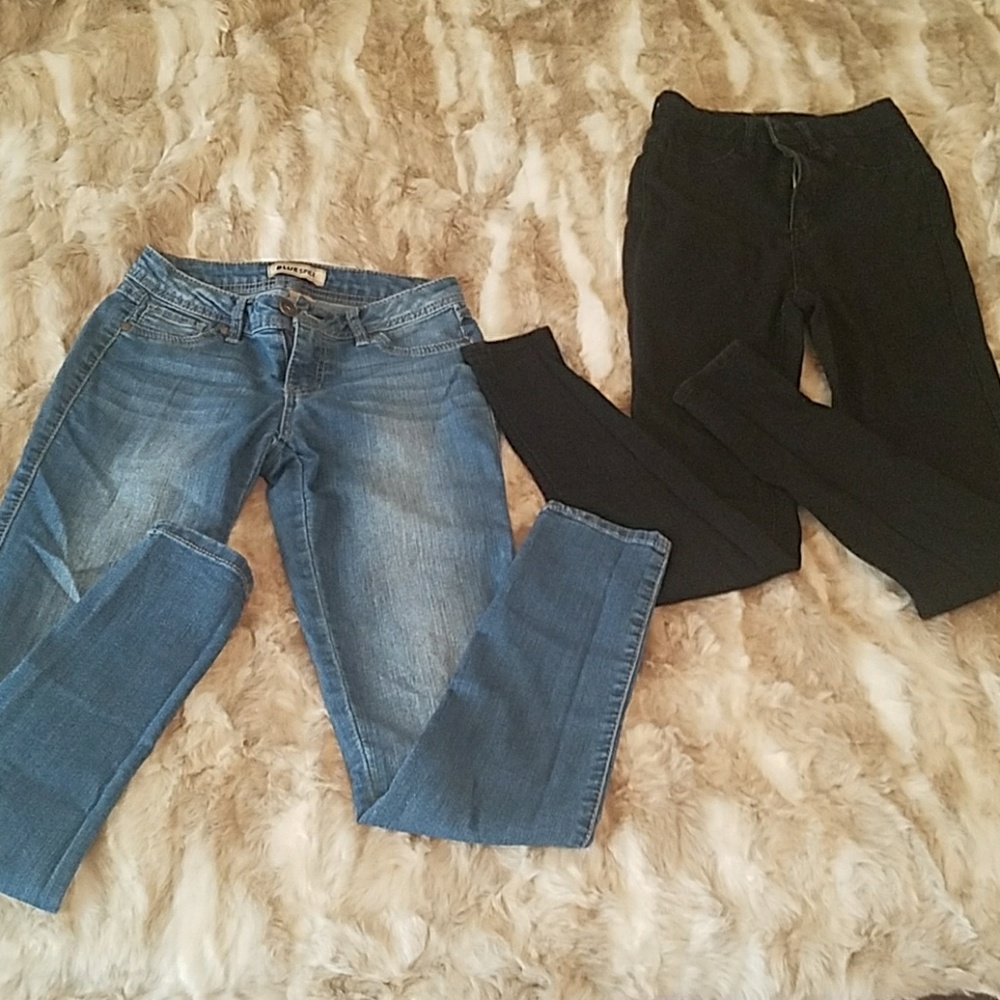 Bundle medium wash and black jeans